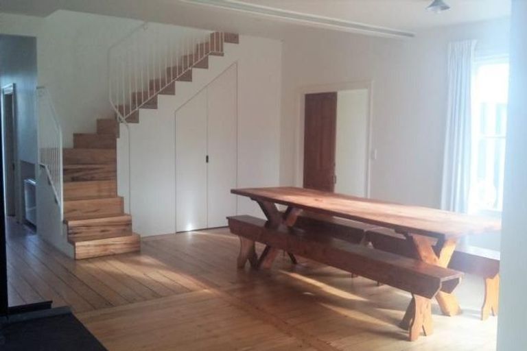 Photo of property in 93 Office Road, Merivale, Christchurch, 8014