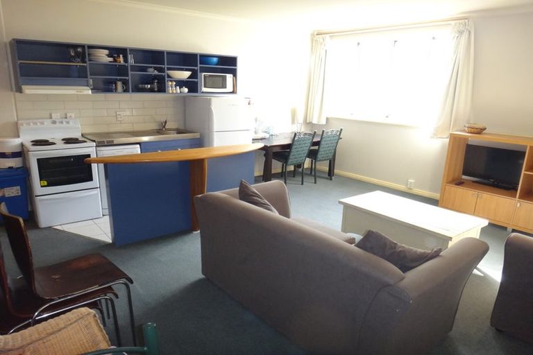 Photo of property in Quest/richard Pearse Apartment, 2/219k Willis Street, Te Aro, Wellington, 6011