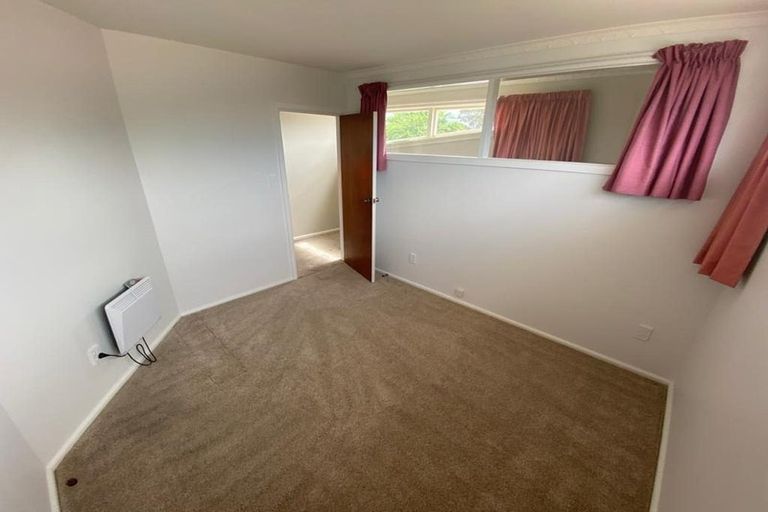 Photo of property in 25 Oakfield Street, Burnside, Christchurch, 8053