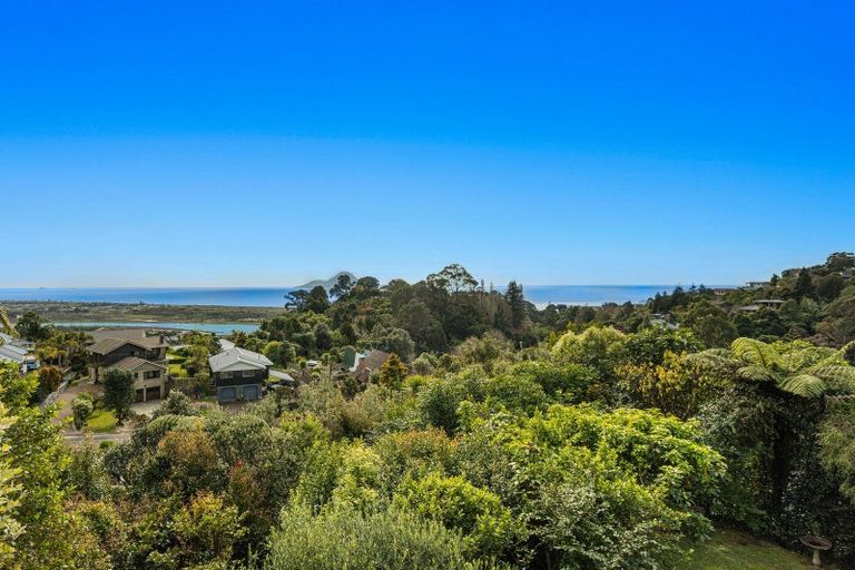 Photo of property in 5 Camelia Lane, Whakatane, 3120