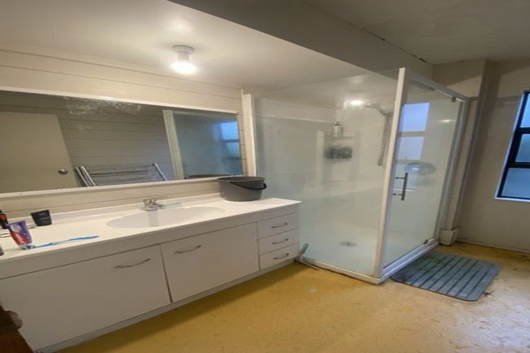 Photo of property in Te Awhina Apartments, 25/22 Sussex Street, Mount Cook, Wellington, 6021