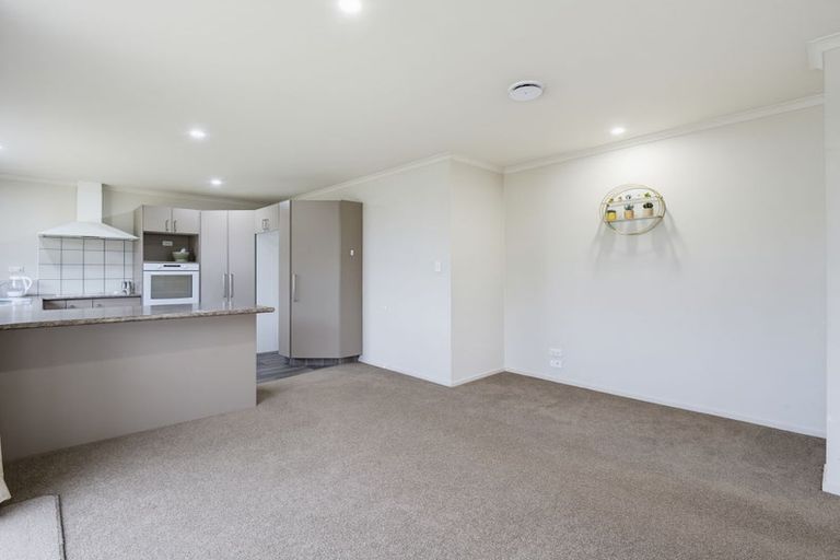 Photo of property in 32 Kinder Place, Ngongotaha, Rotorua, 3010