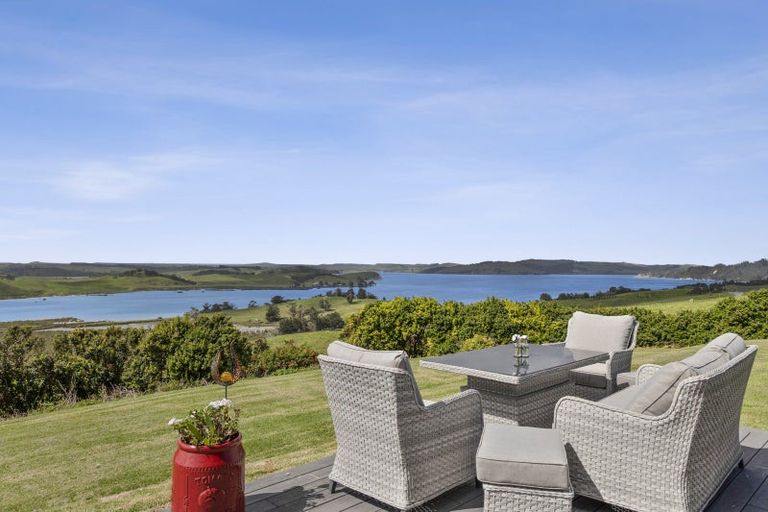 Photo of property in 281 Linton Road, Maungaturoto, 0583