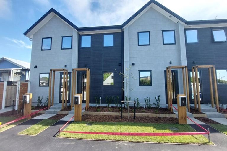 Photo of property in 78 Marine Parade, North New Brighton, Christchurch, 8083