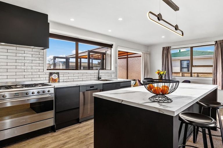 Photo of property in 1 Severn Street, Mosgiel, 9024