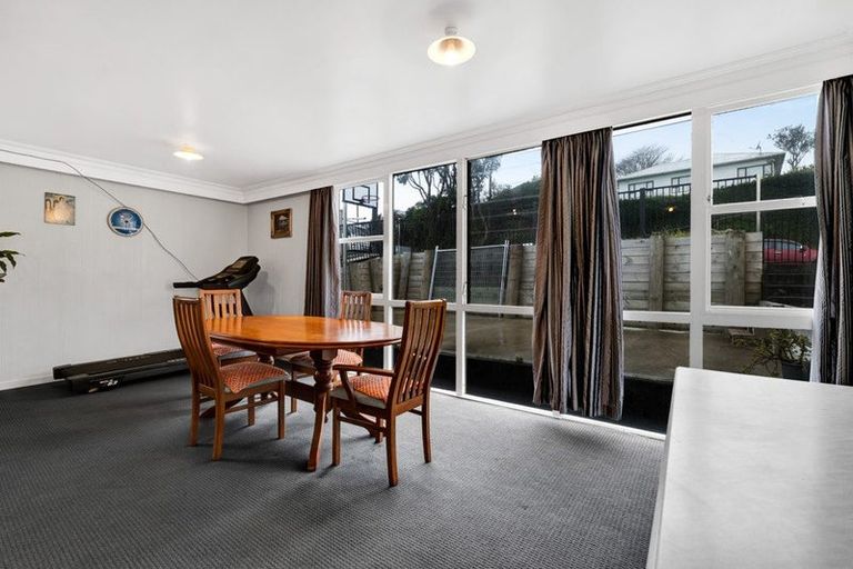 Photo of property in 134 Brooklands Road, Brooklands, New Plymouth, 4310