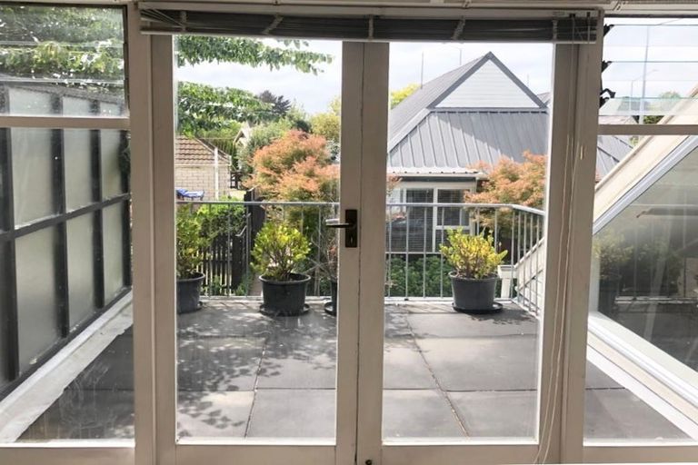 Photo of property in 1/501 Ilam Road, Bryndwr, Christchurch, 8052