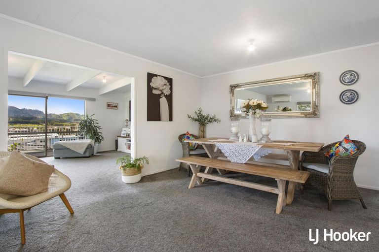 Photo of property in 39 Hanlen Avenue, Waihi Beach, 3611