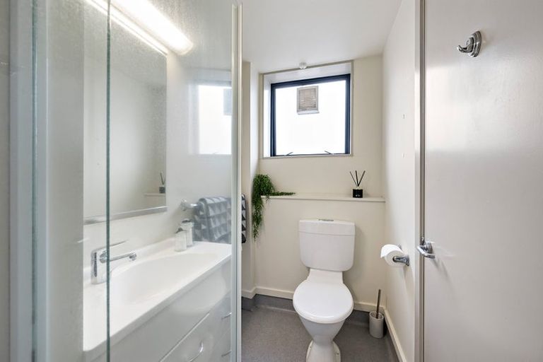 Photo of property in 35 Abel Smith Street, Te Aro, Wellington, 6011