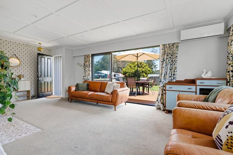 Photo of property in 42 Shakespeare Street, Leamington, Cambridge, 3432