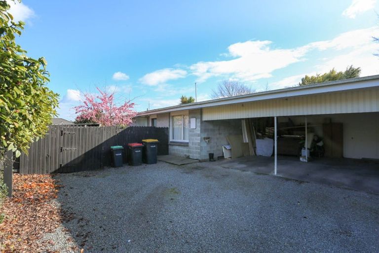 Photo of property in 2/443 Hills Road, Mairehau, Christchurch, 8052