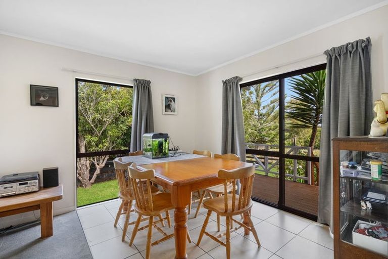 Photo of property in 11c Hyland Place, Waiuku, 2681