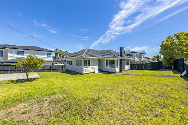 Photo of property in 107 Pah Road, Papatoetoe, Auckland, 2025