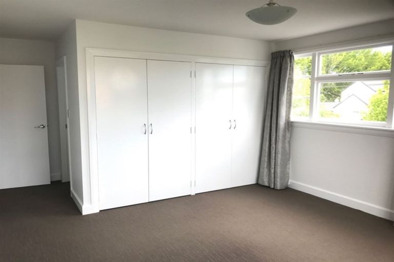 Photo of property in 60 Hamilton Avenue, Ilam, Christchurch, 8041