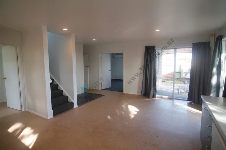 Photo of property in 9 Twynham Place, Aranui, Christchurch, 8061
