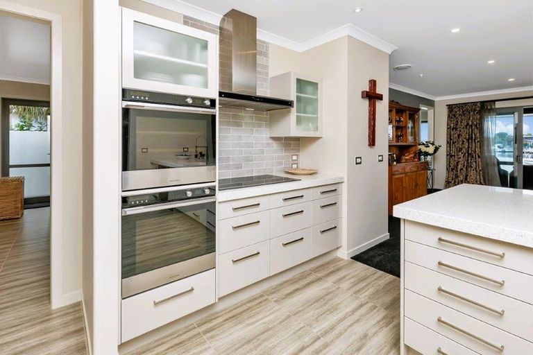 Photo of property in 44 Mariners Haven, One Tree Point, 0118