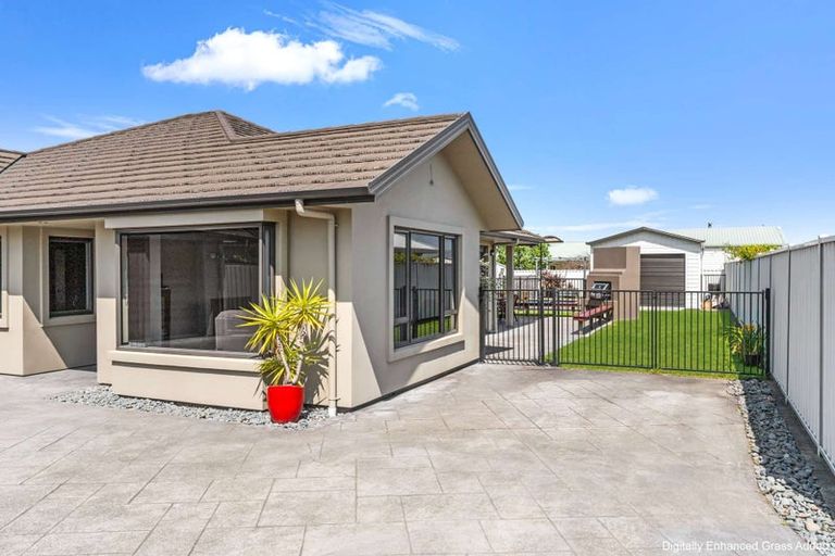 Photo of property in 7 Pohutukawa Grove, Lytton West, Gisborne, 4010