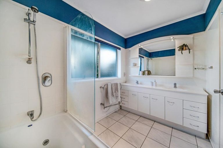 Photo of property in 32a Gibraltar Street, Howick, Auckland, 2014