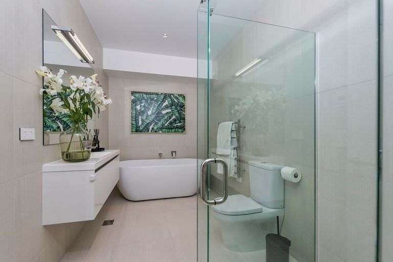 Photo of property in 16 Catalina Bay Drive, Hobsonville, Auckland, 0616