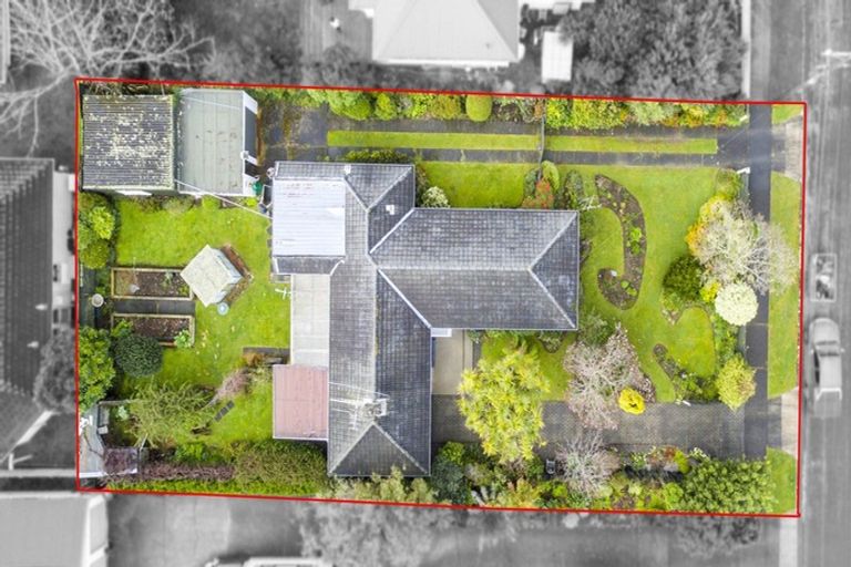 Photo of property in 11 York Avenue, Heretaunga, Upper Hutt, 5018