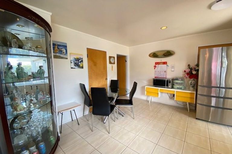 Photo of property in 1/22 Steeple Rise, Pakuranga, Auckland, 2010