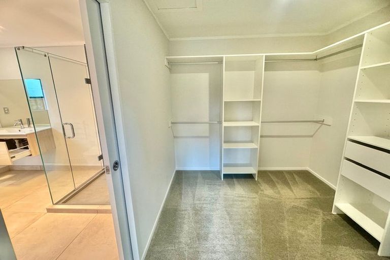 Photo of property in 12b The Avenue, Albany, Auckland, 0632