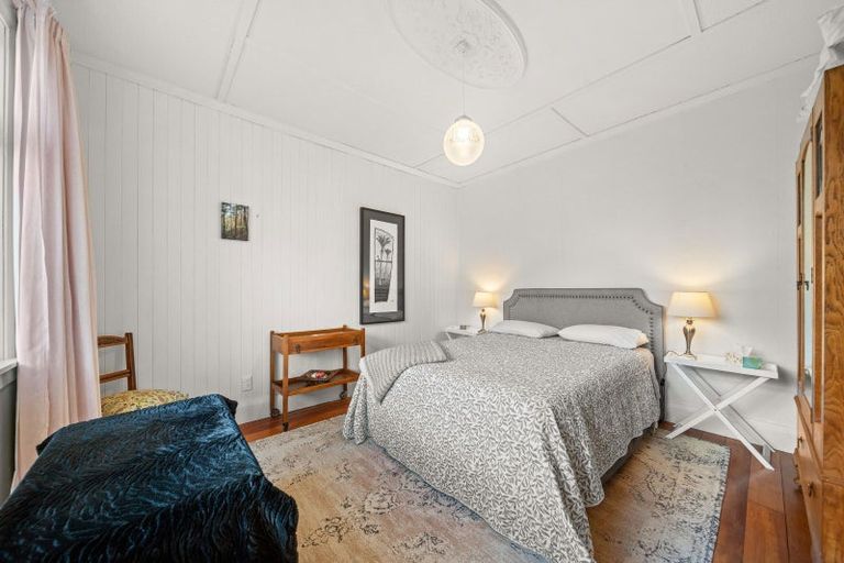 Photo of property in 26 South Featherston Road, South Featherston, Featherston, 5771