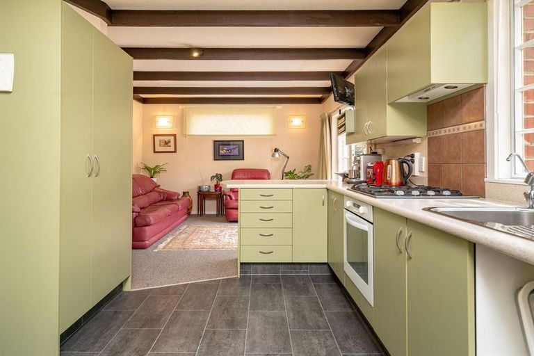 Photo of property in 71 Moana Crescent, Musselburgh, Dunedin, 9013