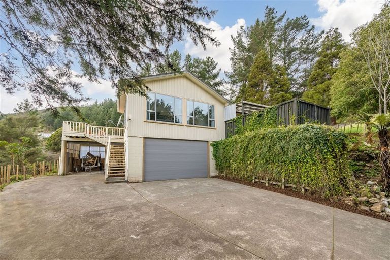 Photo of property in 527 Whitemans Valley Road, Whitemans Valley, Upper Hutt, 5371
