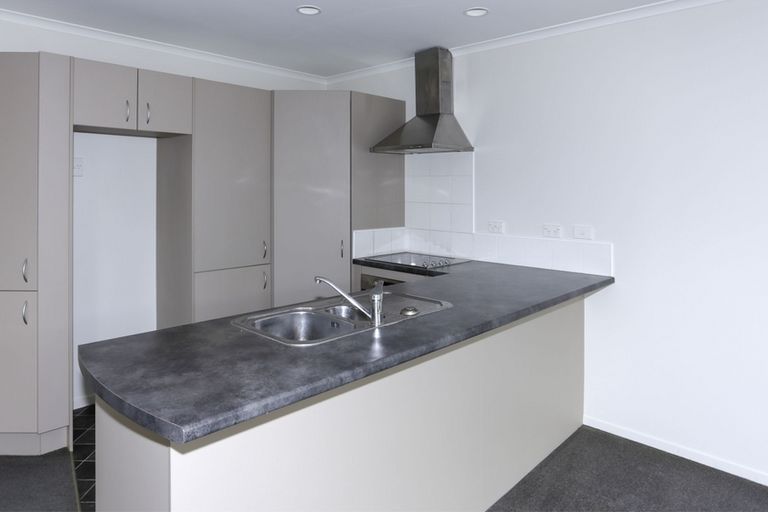 Photo of property in 10/19 Glencarron Place, Bethlehem, Tauranga, 3110