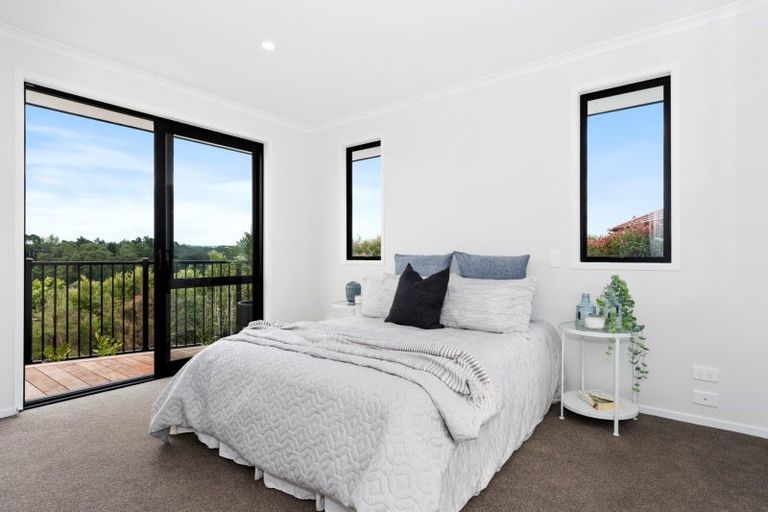 Photo of property in 32 Blacklock Road, Pyes Pa, Tauranga, 3112