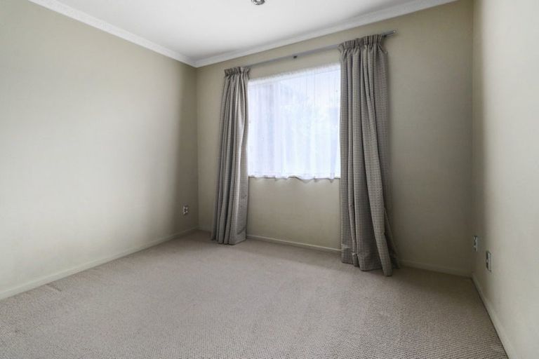 Photo of property in 237 Titirangi Road, Titirangi, Auckland, 0604