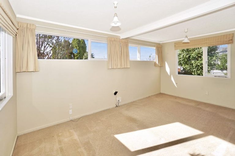 Photo of property in 2 Barrow Place, Te Puke, 3119