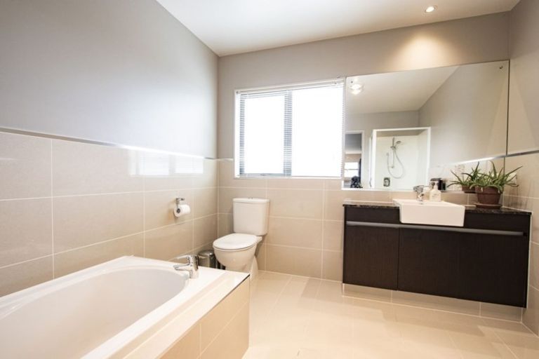 Photo of property in 11 Darion Drive, Flat Bush, Auckland, 2019