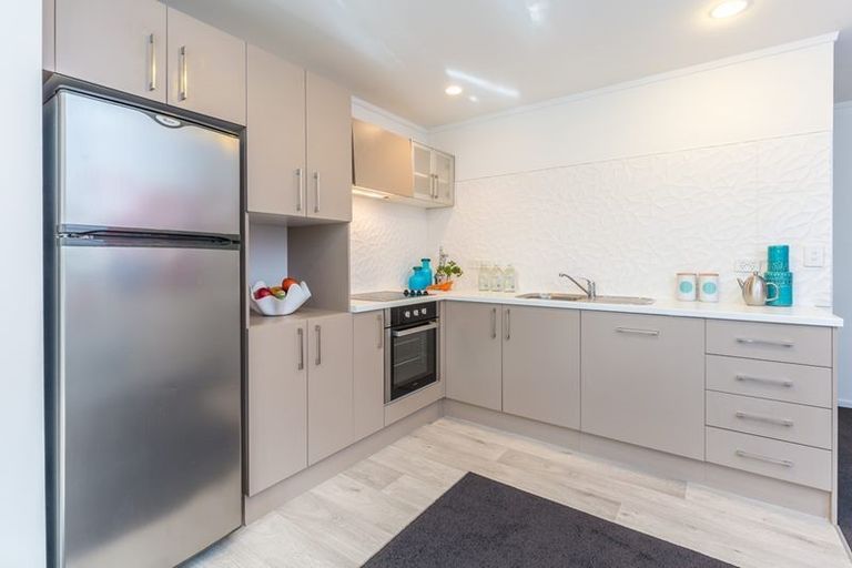 Photo of property in 325/26 Morningside Drive, Morningside, Auckland, 1025