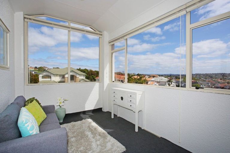 Photo of property in 50 Jane Eyre Drive, Somerville, Auckland, 2014