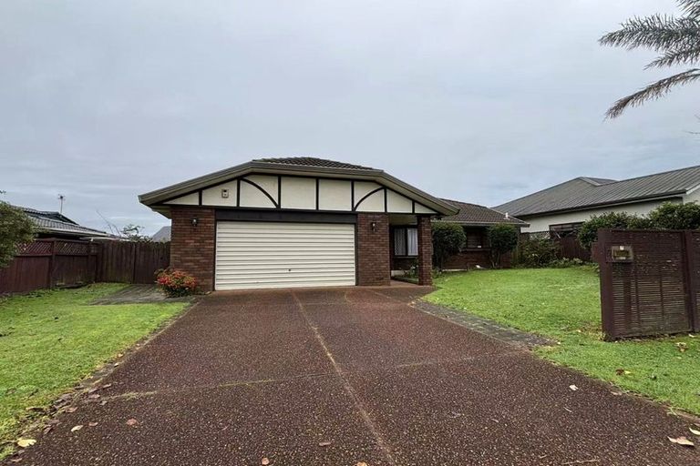 Photo of property in 7 Millhouse Drive, Northpark, Auckland, 2013