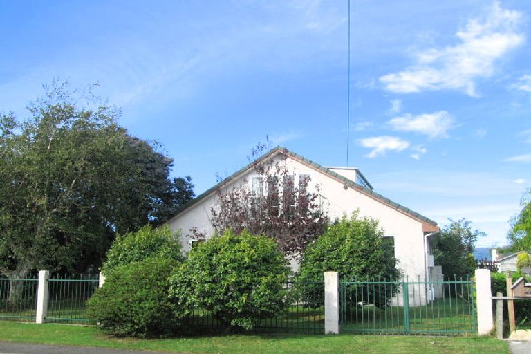 Photo of property in 34 Golders Road, Elderslea, Upper Hutt, 5018