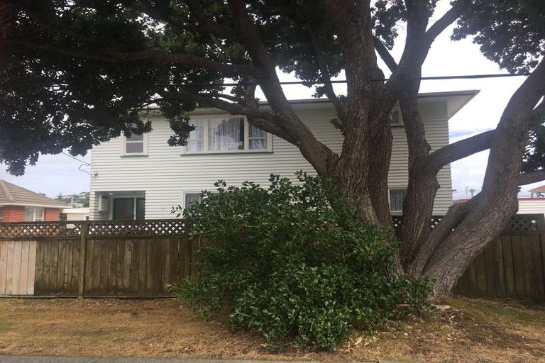 Photo of property in 28a Camperdown Road, Miramar, Wellington, 6022