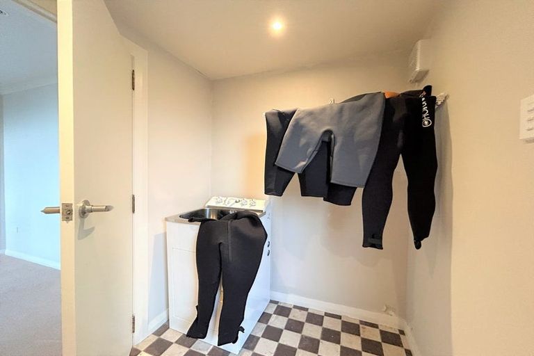 Photo of property in 27 Seaview Road, Brighton, Dunedin, 9035