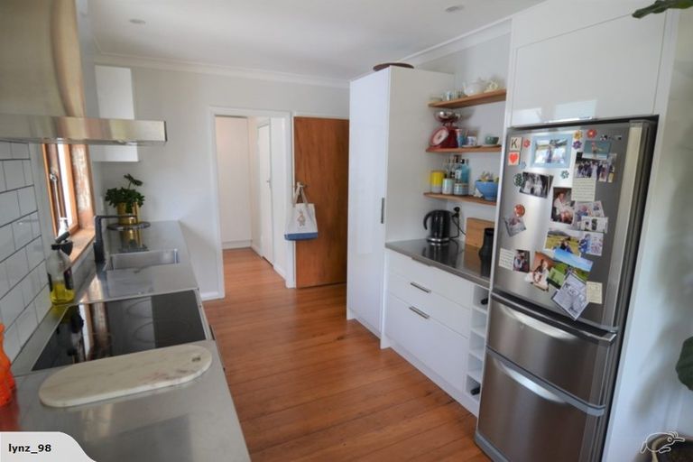 Photo of property in 30 Rongotea Road, Rongotea, Palmerston North, 4476