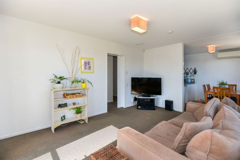 Photo of property in 1/129 Marriotts Road, New Brighton, Christchurch, 8083