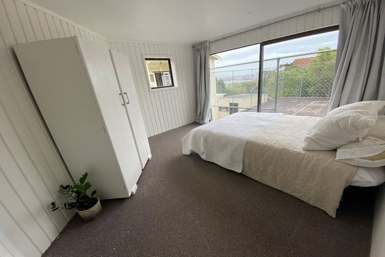 Photo of property in 25 Tirohanga Road, Tirohanga, Lower Hutt, 5010