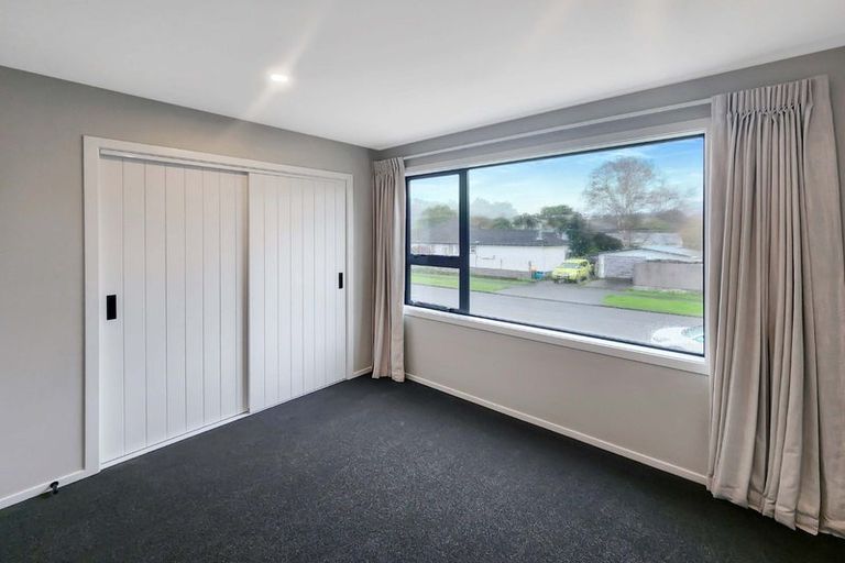 Photo of property in 17 Faulke Avenue, Wainuiomata, Lower Hutt, 5014