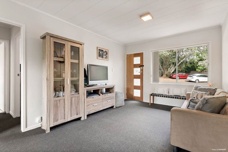 Photo of property in 9/66 Astley Avenue, New Lynn, Auckland, 0600