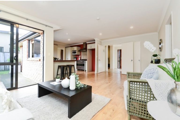 Photo of property in 4 Azure Place, Huntington, Hamilton, 3210