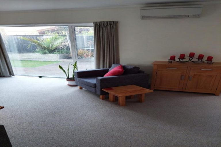 Photo of property in 3/354 Muritai Road, Eastbourne, Lower Hutt, 5013