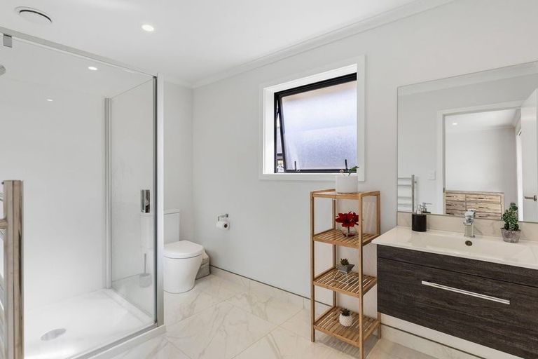 Photo of property in 14 Murray Ward Drive, Te Kauwhata, 3710