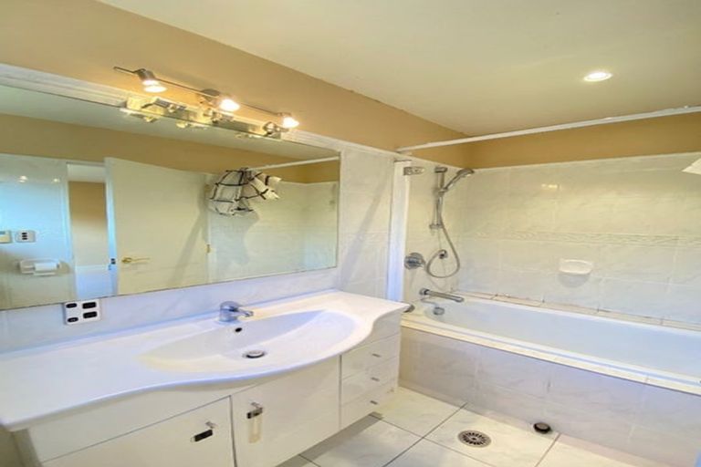 Photo of property in 15b Burch Street, Mount Albert, Auckland, 1025