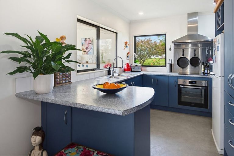 Photo of property in 90 Gilbert Road, Mata, Whangarei, 0171
